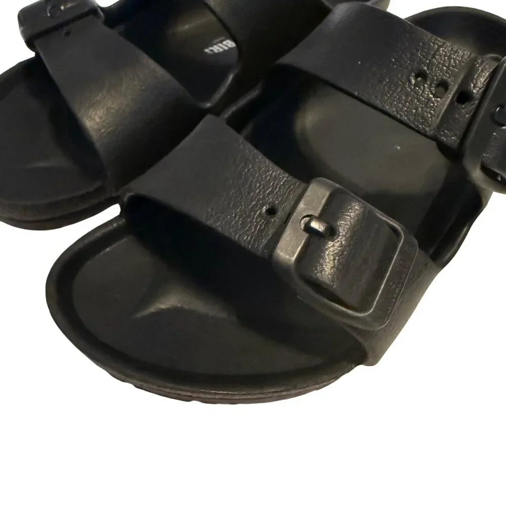 30 Youth 12 Birkenstock Arizona Essentials Black EVA Sandals Slides - Picture 2 of 9